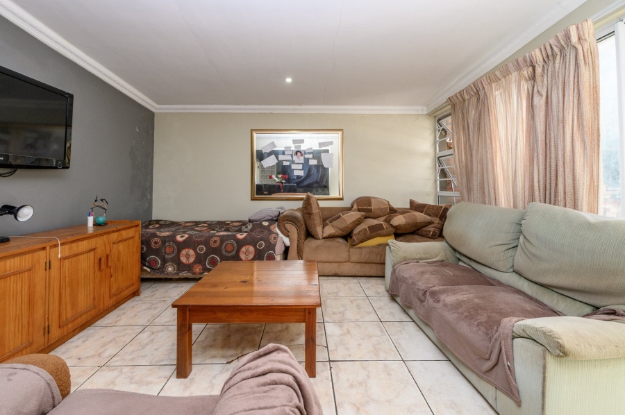 4 Bedroom Property for Sale in Charlo Eastern Cape